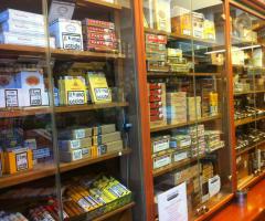 Tabaccheria Cigar & Co - Interno della tabaccheria