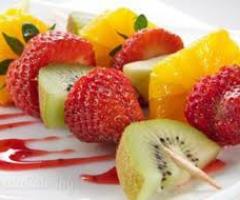 Calliope Weddings - Preparazione di frutta ad un ricevimento