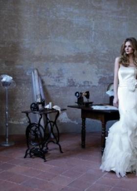 Abito da sposa con coda arricciata - Modello Armina di Alessandra R.