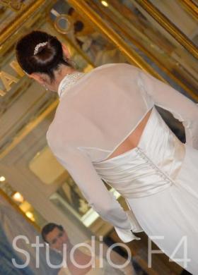 Acconciatura con chignon - Abito E. Gramano - Foto Studio F4