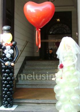 Palloncini alll'uscita degli sposi