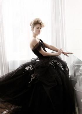 Abito da sposa con gonna ampia color nero - Collezione Bianco e Nero