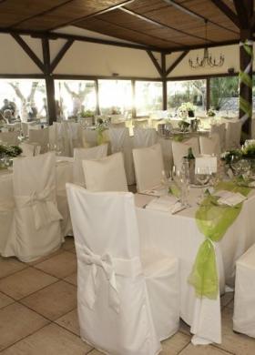Dettagli verde pastello per dare colore al matrimonio in primavera