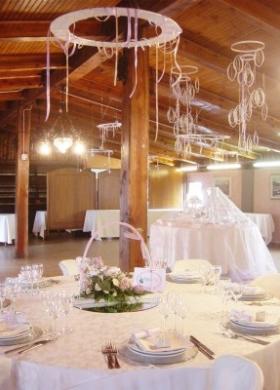 Allestimento originale della sala del ricevimento di nozze