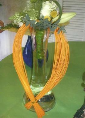 Decorazione floreale originale sui toni dell'arancio