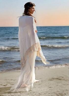 Daniela Gristina - Vestito da sposa con scialle ricamato