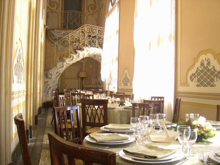 Mise en place elegante per il matrimonio