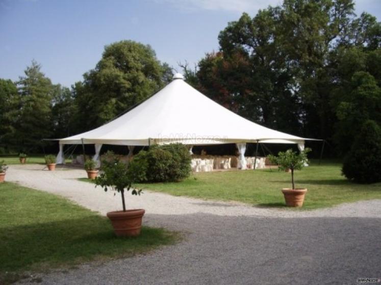 Tensostruttura per matrimoni a Villa Isolani