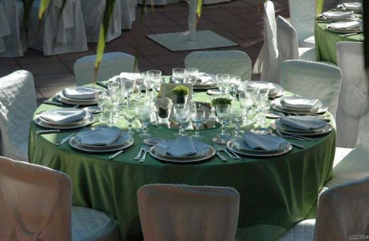 Allestimento verde per il matrimonio