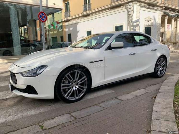 Tuscany Luxury Car Hire - Maserati Ghibli