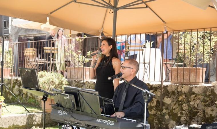 Duo Multigenere ricevimento - Alberto Tozzi Musicisti per Eventi
