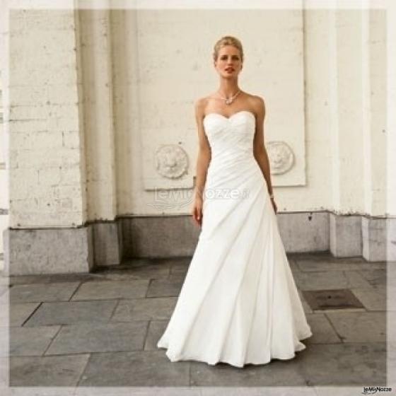 Abito da sposa dell'Atelier Donne di Moda di Piacenza - Linea Raffaelli