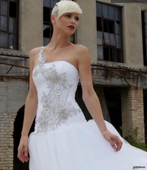 Anna's Dress - Abito da sposa con dettagli preziosi