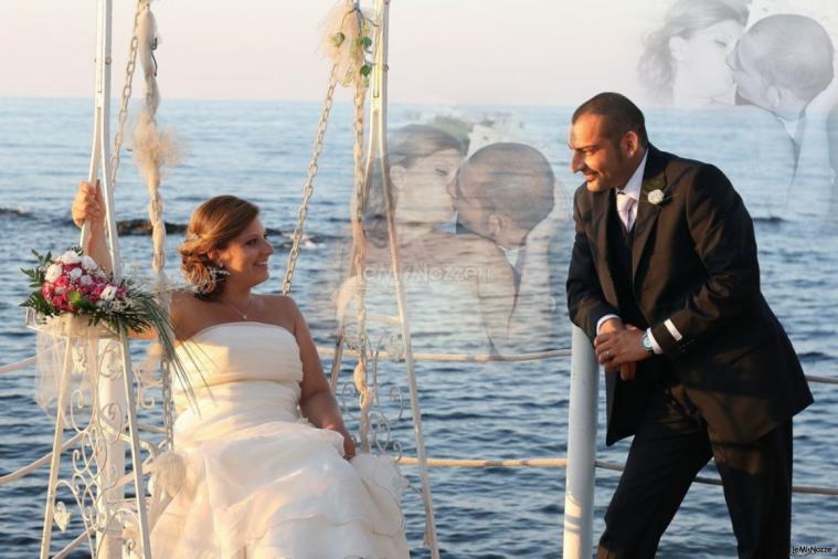 Foto degli sposi vista mare