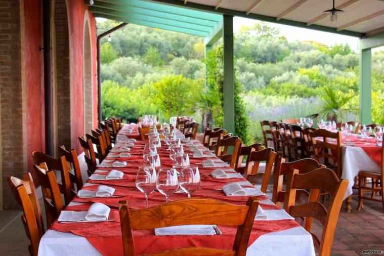 Agriturismo Colle San Felice - Tavolo allestito per eventi