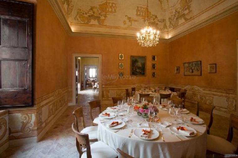 Una delle sale da pranzo del Palazzo Viceconte
