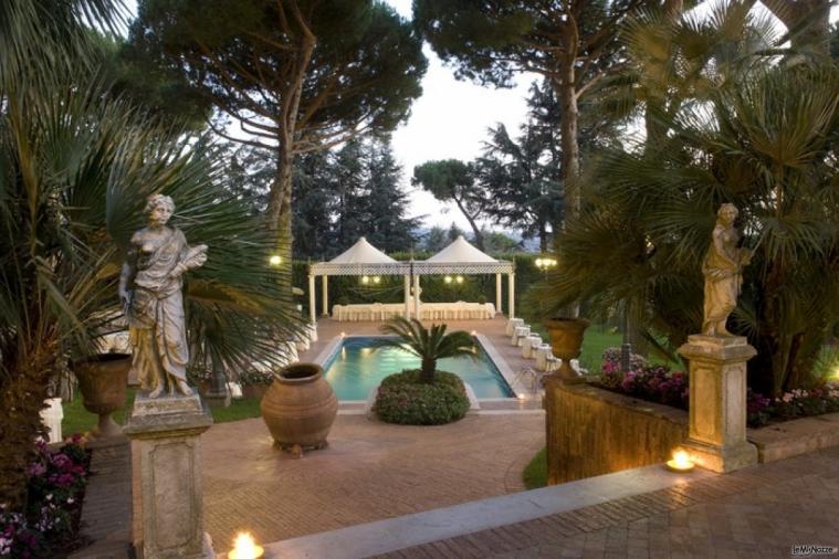 La piscina della location di matrimonio
