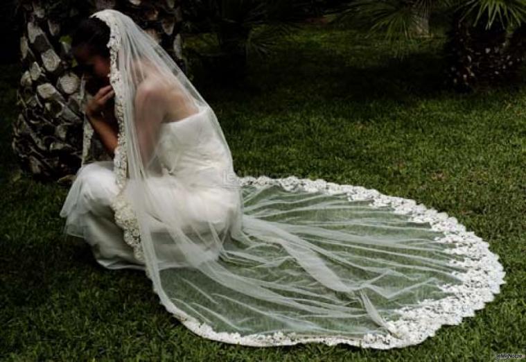 Creazioni Francesca - Abito da sposa con lungo velo