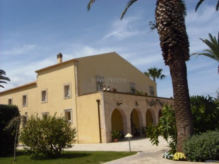 Esterno dell'Hotel Caiammari per ricevimento matrimonio