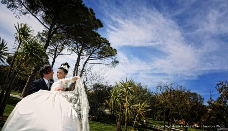 Borgo Ducale Brindisi - Gli sposi nei giardini