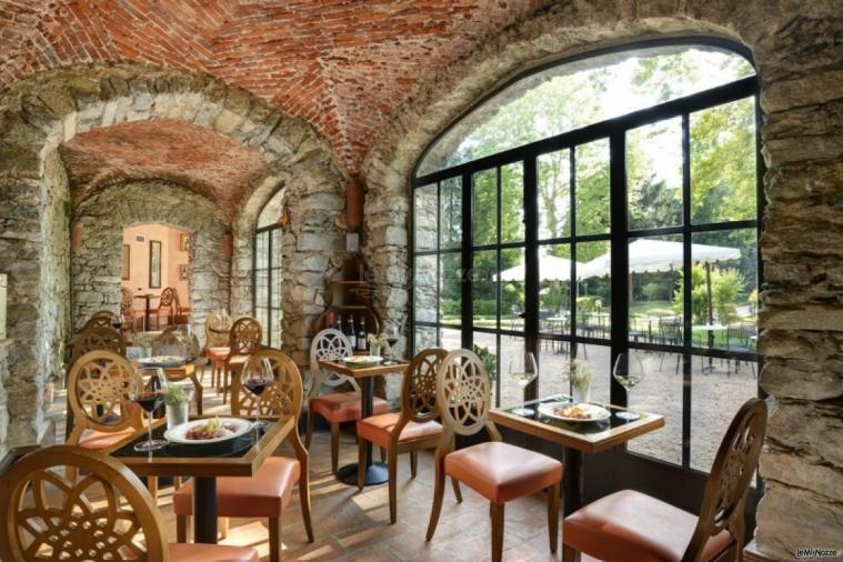 Interno del Wine Bar Dal Pozzo 24 presso il Castello