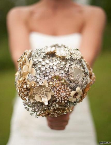 Dettaglio bouquet gioiello de La Fabbrica delle Idee