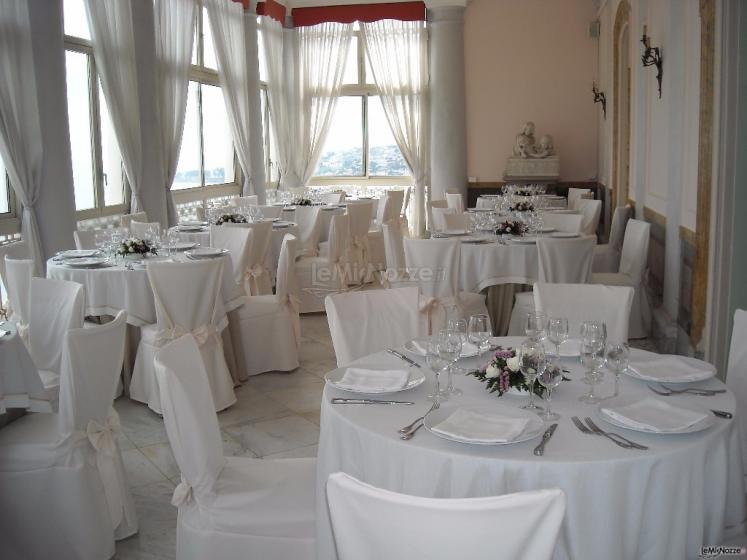 Villa Hertha - Sala in villa per matrimoni a Napoli