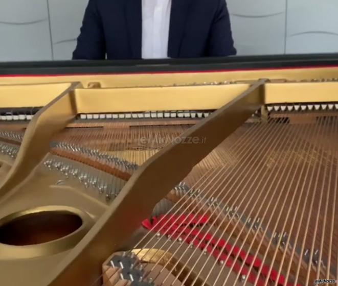 Diego Paltrinieri pianista per eventi - Musica per il matrimonio a Milano