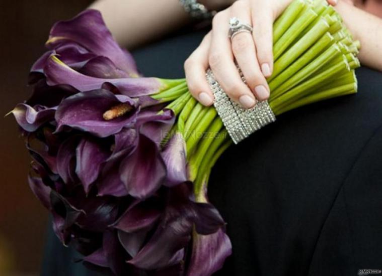 Bouquet di calle viola per la sposa - Fiorista Mariangela