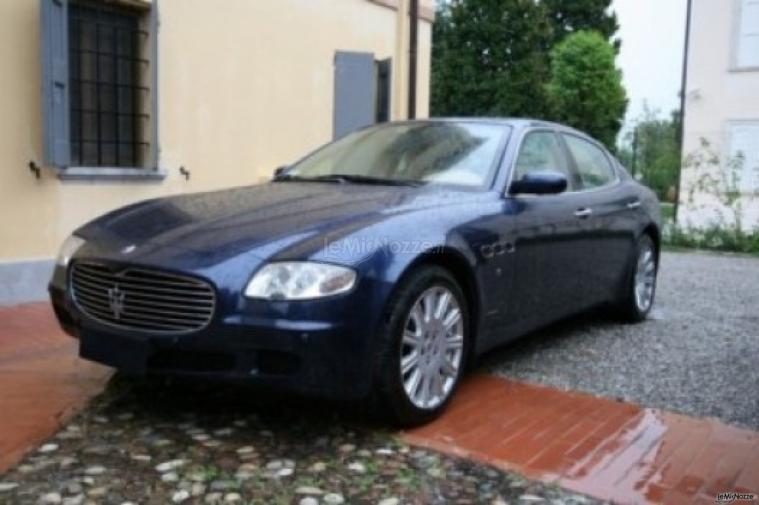 Noleggio auto per le nozze a Caserta