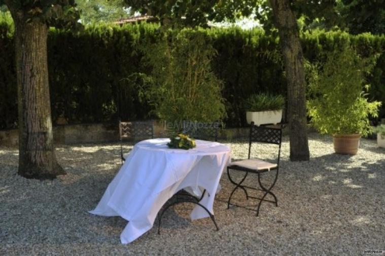 Ricevimento di matrimonio in giardino