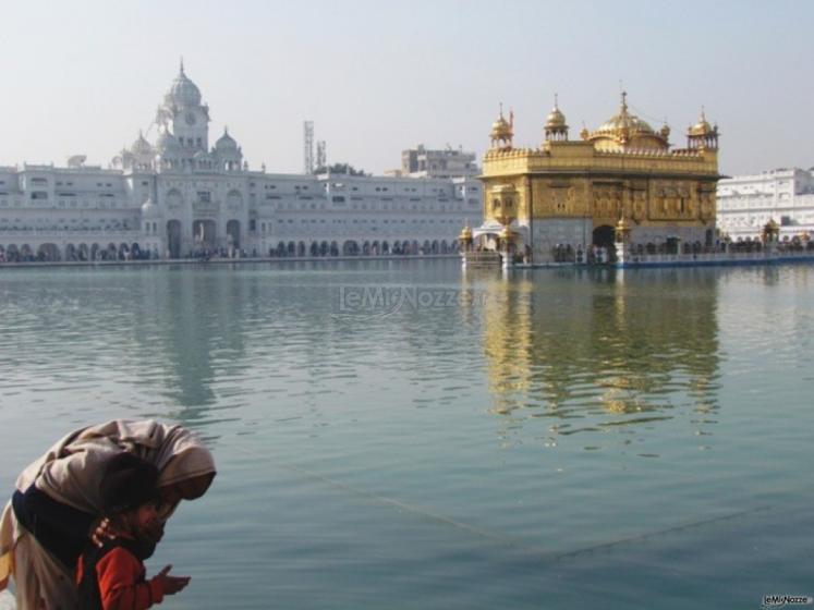 Visita al Tempio d'oro in India