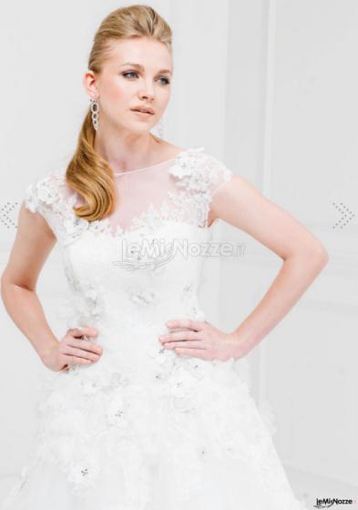 Abito da sposa decorato