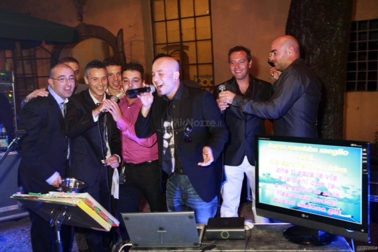 karaoke mania al matrimonio - Gato Blanco DJ