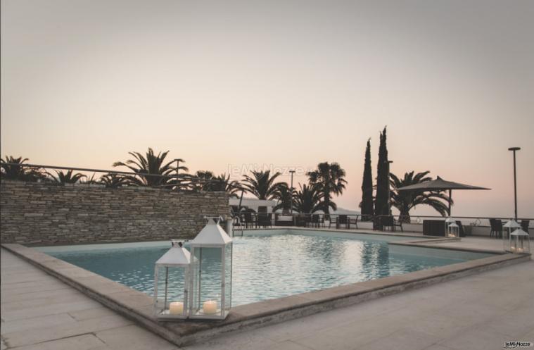 La piscina della location
