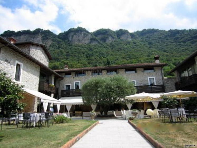 Villa Casa Forte di Bisone - Ricevimento di matrimonio nel parco della villa