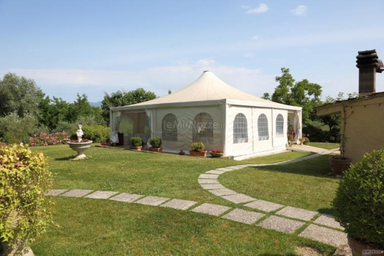 Gazebo in giardino per i matrimoni