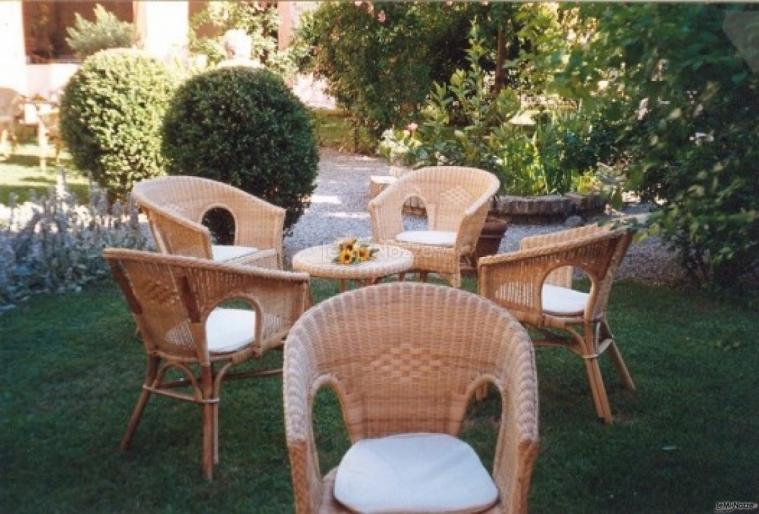 Ricevimento di matrimonio in giardino