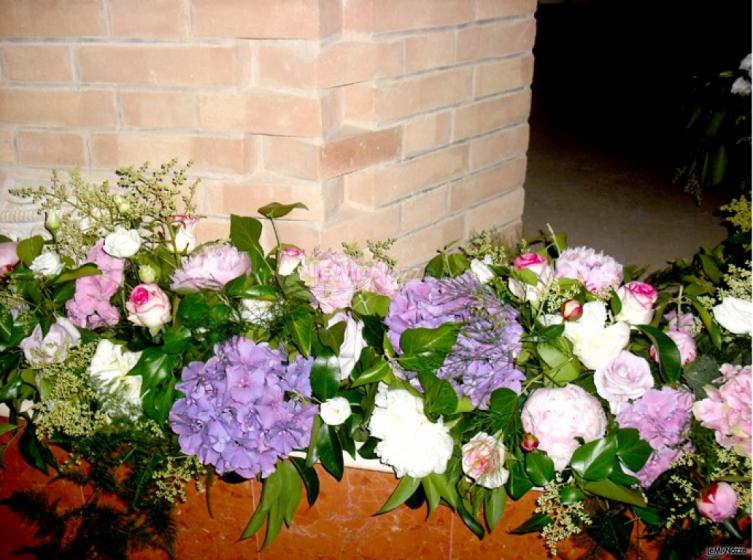Composizione floreale per chiesa