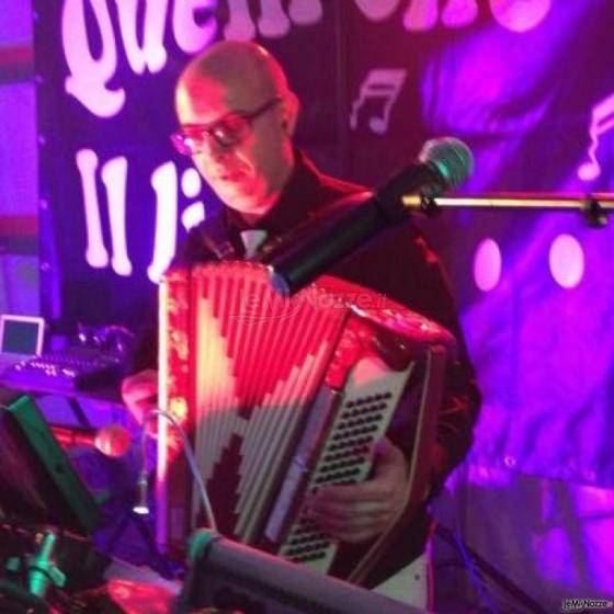 Ugo Live Pianobar - L'accompagnamento con la fisarmonica