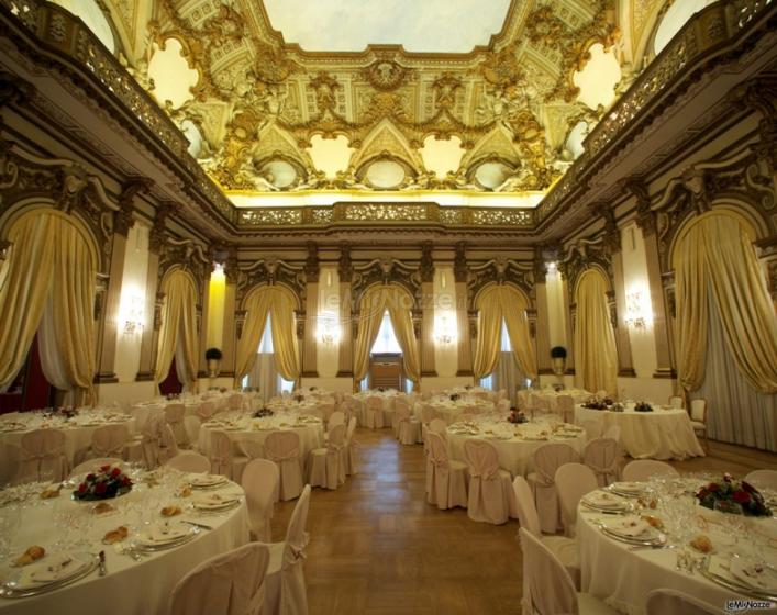 Salone delle feste per il ricevimento di matrimonio