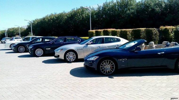 Autoservizi Rolls Service - La parata di auto