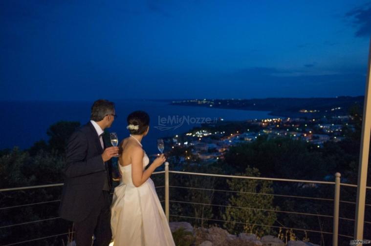 Cala dei Balcani - Gli sposi sulla terrazza