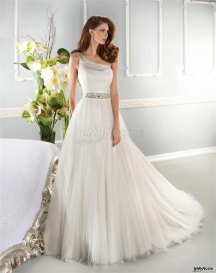 Ida White and gold - Palasposi Coutute