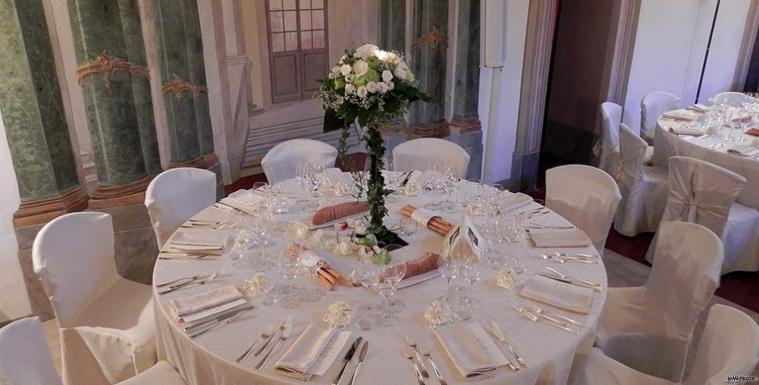 allestimento tavoli personalizzati