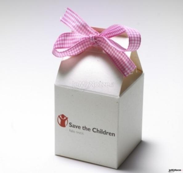 Scatolina porta confetti Save the Children con fiocco rosa