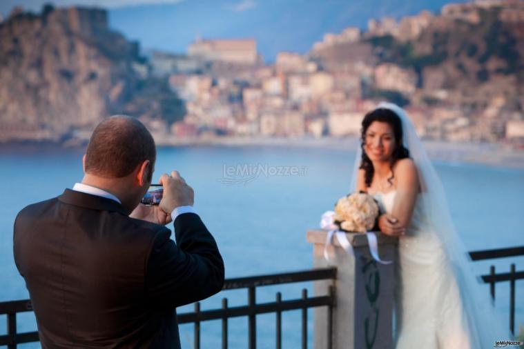 Lo sposo fotografo occasionale...