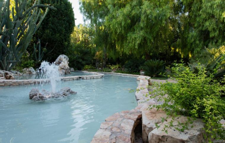 Villa Menelao - Piscina con fontana