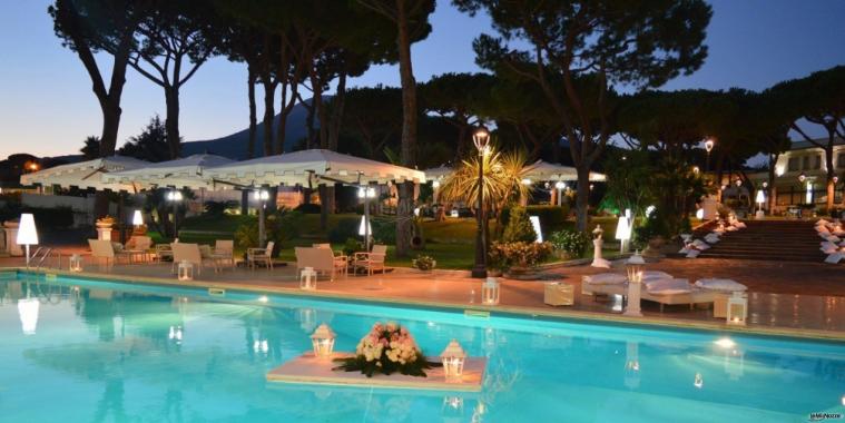 Royal Vesuvio - Luci e atmosfere  a bordo piscina