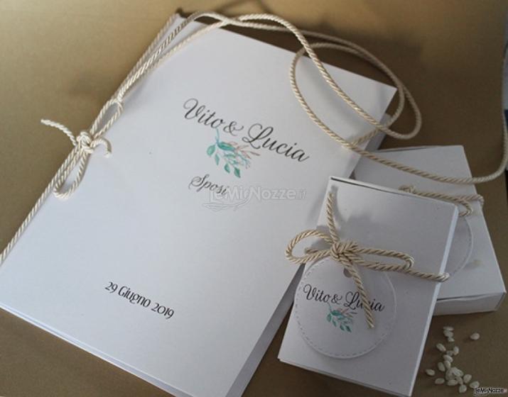 Contatto Creativo - Libretto messa e scatolina portariso, tema shabby chic